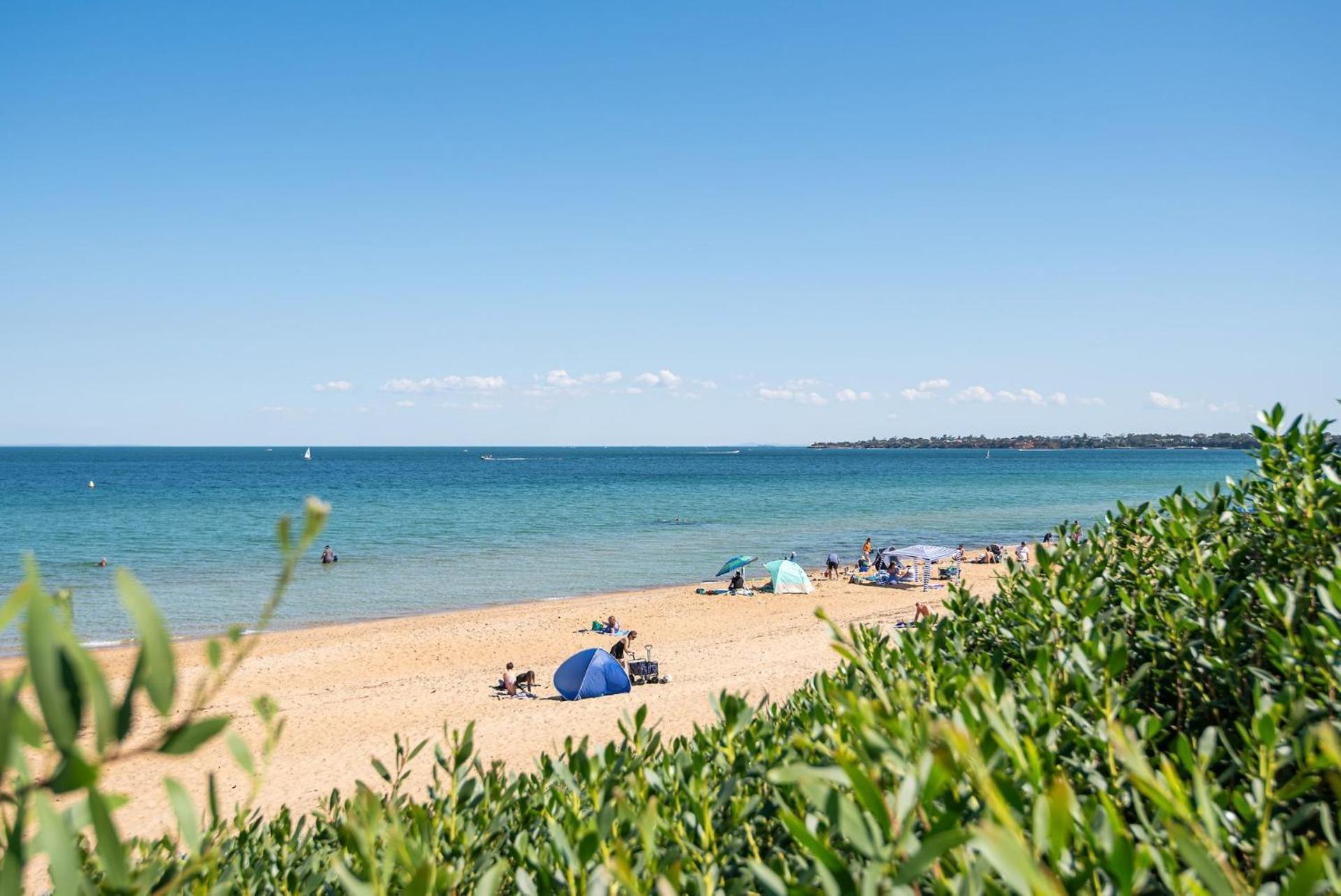 Вилла Beachside Vibes 2 Min Stroll To Parkdale Beach Экстерьер фото